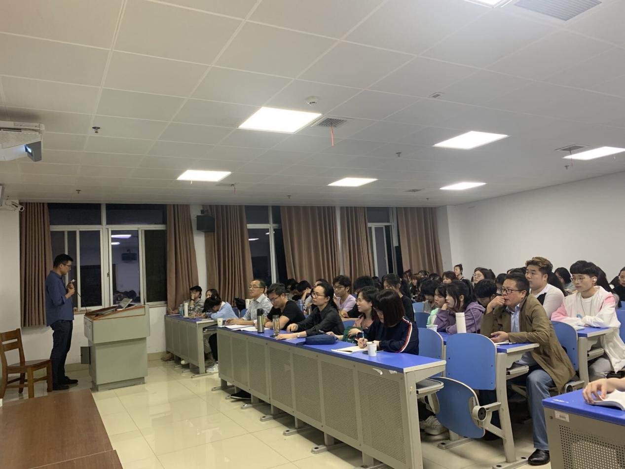 南湖讲坛第33期之“名词语法空间细节外显形式的相关性”